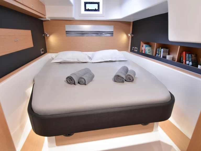 Dufour Dufour Catamarans 48 Sail de alquiler a Capo d'Orlando