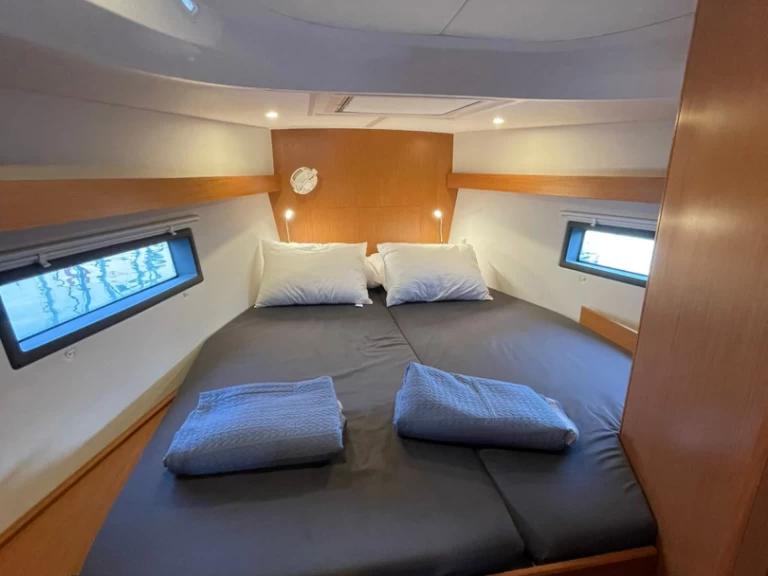 Alquiler de embarcaciones Bavaria Bavaria C42 enÁlimos en Samboat