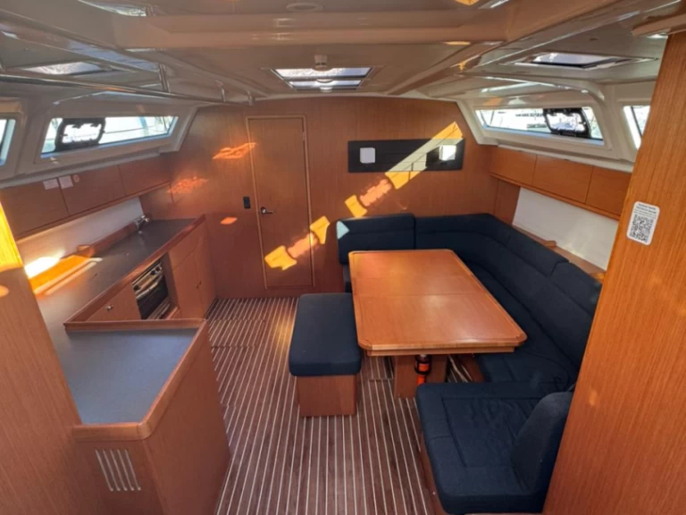 Alquiler de embarcaciones Bavaria Cruiser 46 enSámi en Samboat