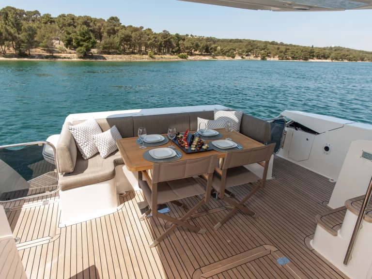 Alquiler Yate de lujo en Šibenik - Galeon Galeon 640 Fly