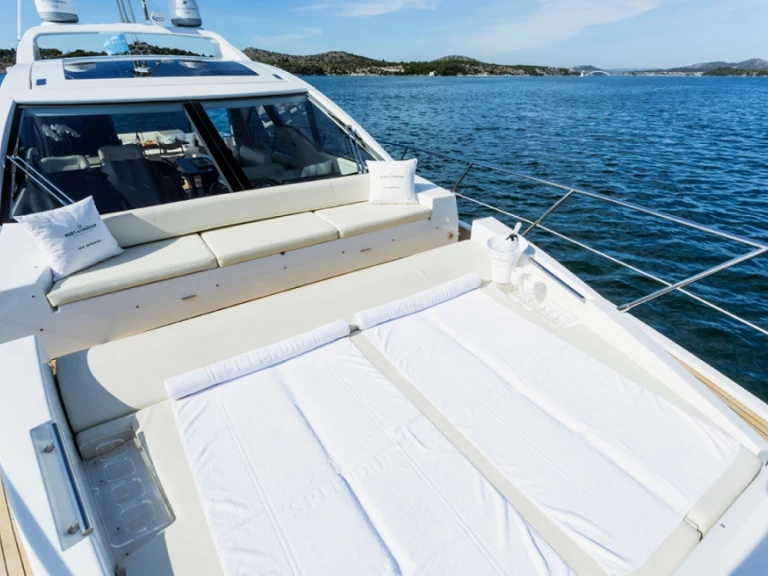 Alquiler Šibenik - Azimut Azimut 55 S en SamBoat