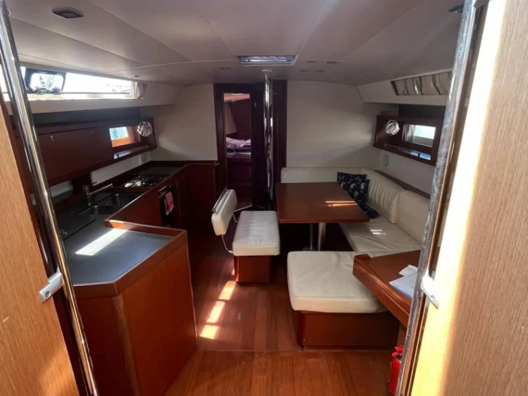 Alquiler de Bénéteau Oceanis 45 en Marmaris (district)