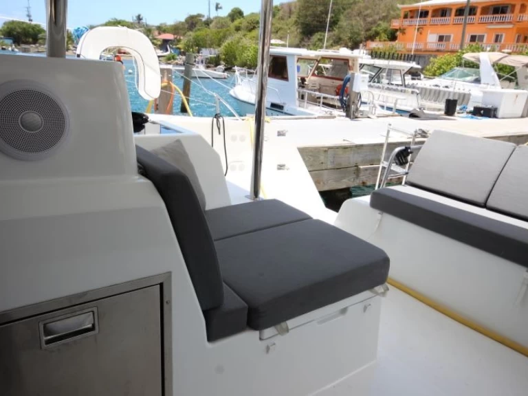 Alquiler de Fountaine Pajot Astrea 42 en Road Town