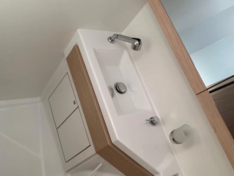 Alquiler de embarcaciones Bénéteau Oceanis 46.1 enSukošan en Samboat