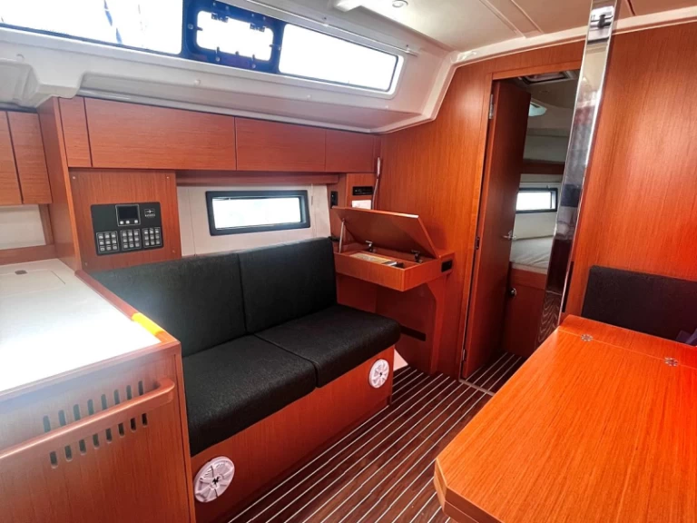 Alquiler Velero Bavaria con o sin  título de navegación