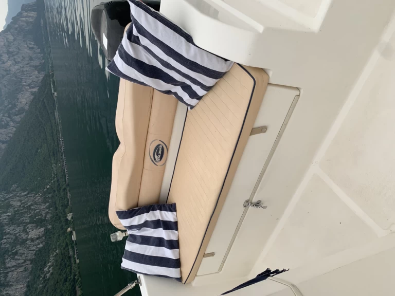 Alquiler de embarcaciones Italmar Italmar wa 20  enLecco en Samboat