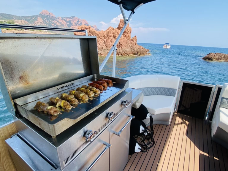 Alquiler de embarcaciones Gospel Qingdao enGolfe-Juan en Samboat