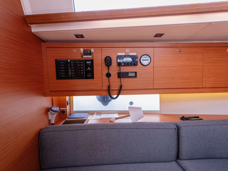 Alquiler Velero Dufour con o sin  título de navegación