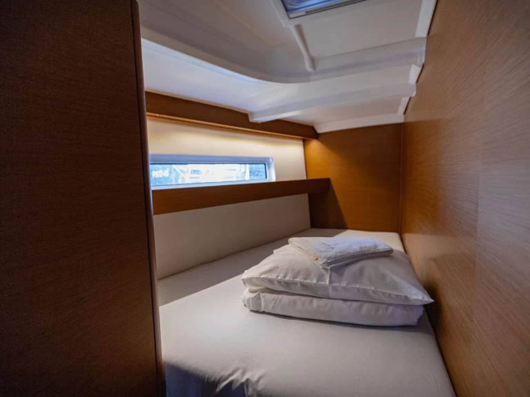 Alquiler de barcos Kaštel Gomilica barato de Sun Odyssey 440