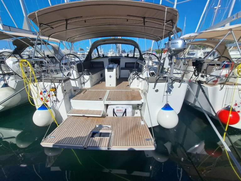 Jeanneau Sun Odyssey 490 de alquiler a Kaštel Gomilica