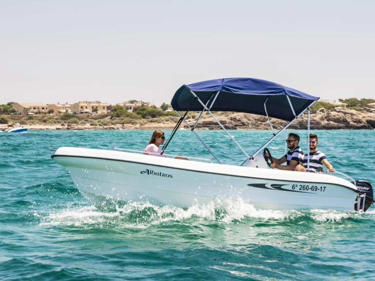 Lancha para alquilar Portocolom al mejor precio