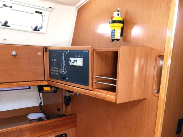 Alquiler de embarcaciones Bavaria Bavaria 45 Cruiser enLefkáda en Samboat