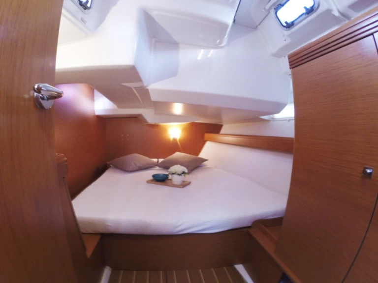 Jeanneau Sun Odyssey 42 DS de alquiler a Lefkáda