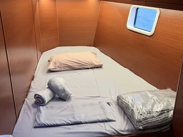 Alquiler de Velero, con o sin patrón Hanse Lávrio