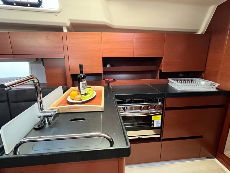 Alquiler de Hanse Hanse 458 en Lávrio