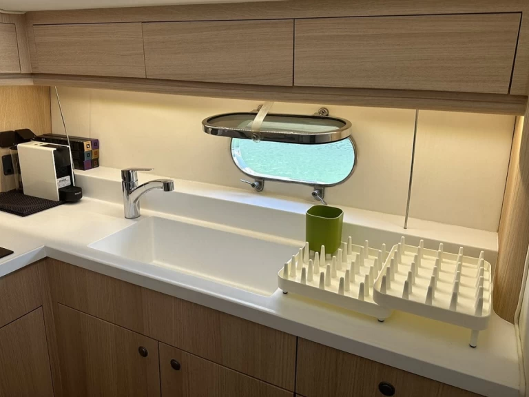 Alquiler de embarcaciones Princess Princess 47 enEl Pireo en Samboat