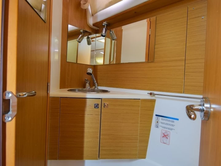 Alquiler de embarcaciones Jeanneau Sun Odyssey 44i enMarmaris en Samboat