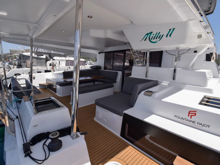 Alquiler de embarcaciones Fountaine Pajot Elba 45 enMarmaris en Samboat