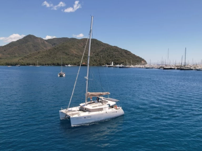 Alquiler de embarcaciones Lagoon Lagoon 450 enMarmaris en Samboat