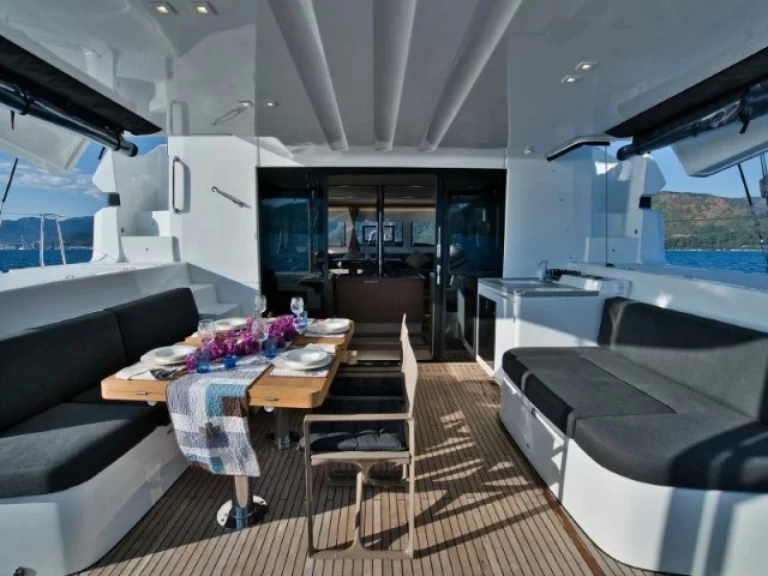 Alquiler de embarcaciones Lagoon Lagoon 50 enRhodes (Ciudad) en Samboat