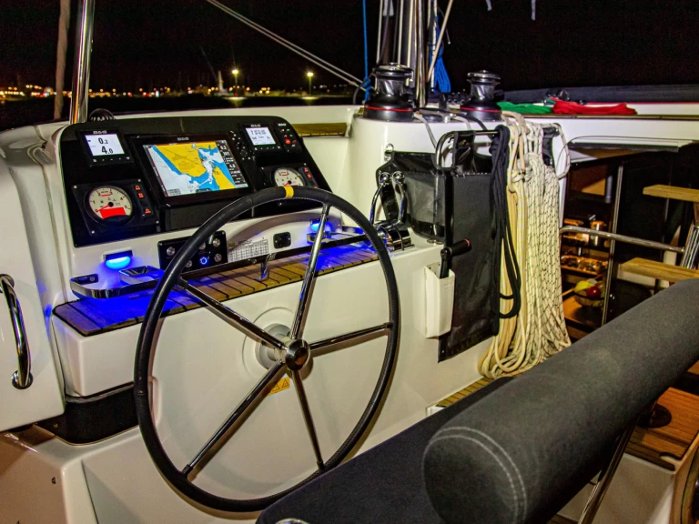 Alquiler de barcos Préveza barato de Lagoon 42