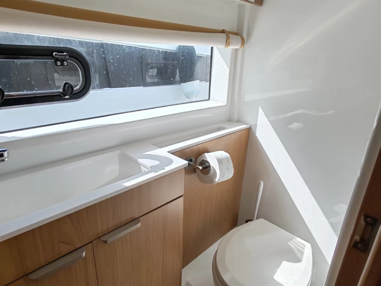 Bali Bali Catsmart de alquiler a Golfo Aranci