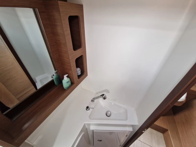 Alquiler Catamarán Lagoon con o sin  título de navegación