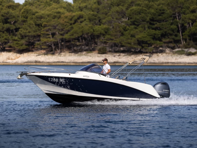 Galeon Galeon 630 Sundeck de alquiler a Mali Lošinj