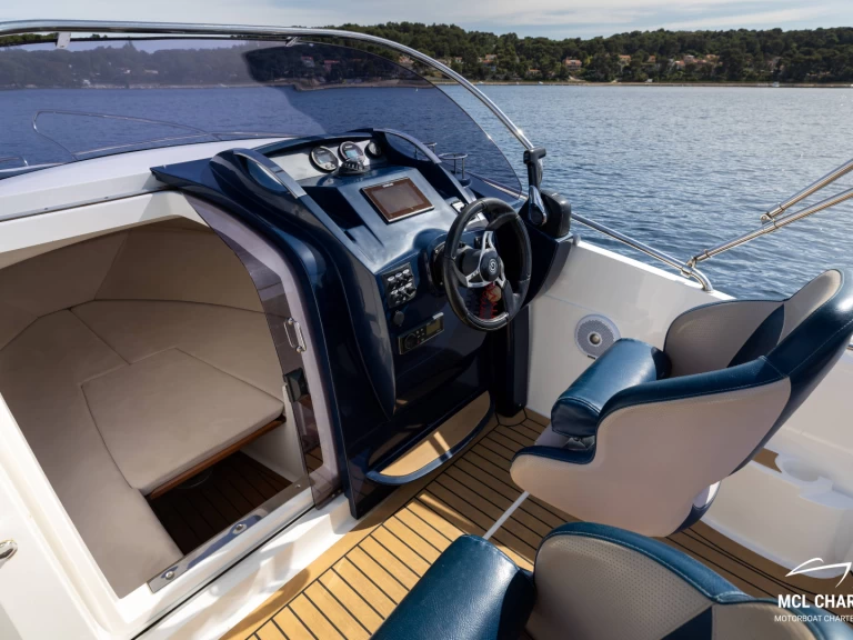 Alquiler Lancha Galeon con o sin  título de navegación