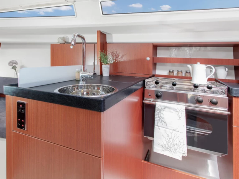 Alquiler de barcos Altefähr barato de Hanse 315