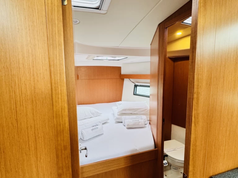 Bavaria Bavaria C38 de alquiler a Novi Vinodolski