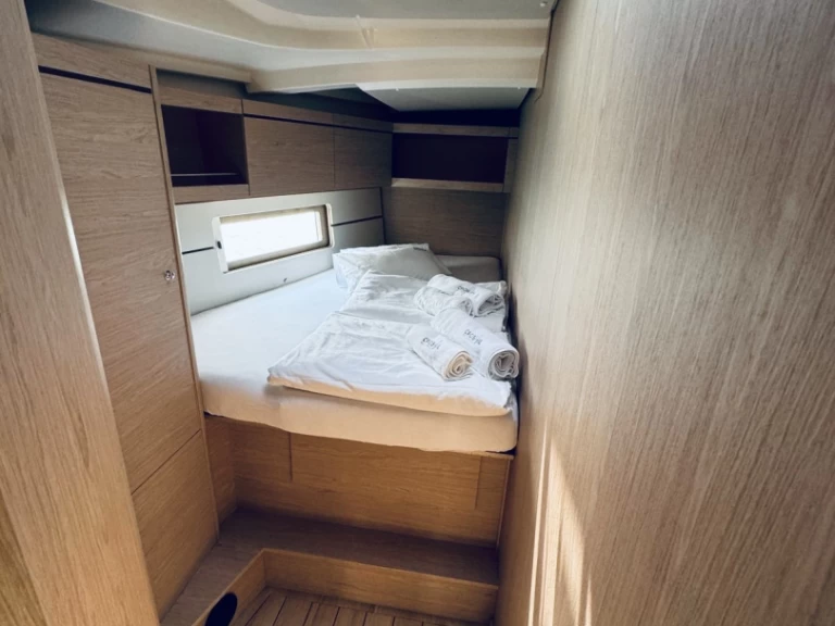 Alquiler de barcos Novi Vinodolski barato de Oceanis 46.1