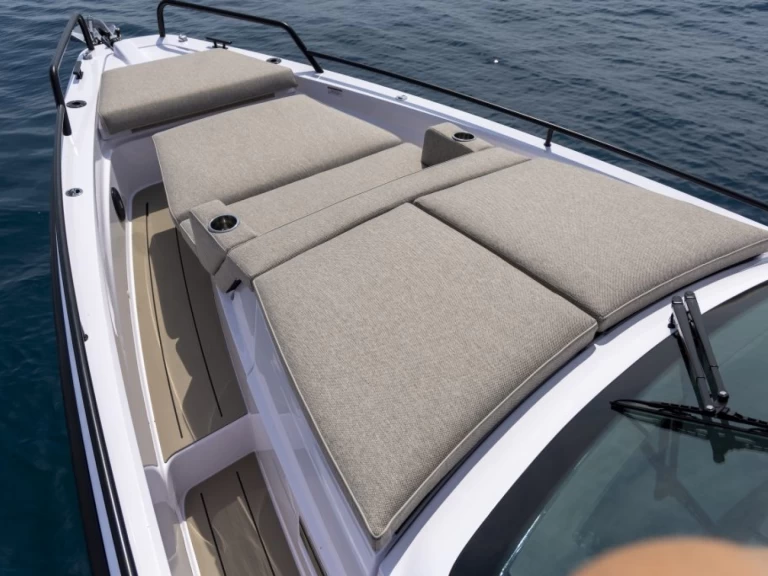 Alquiler de Axopar Axopar 37 Mediteranna en Kalo Livadi