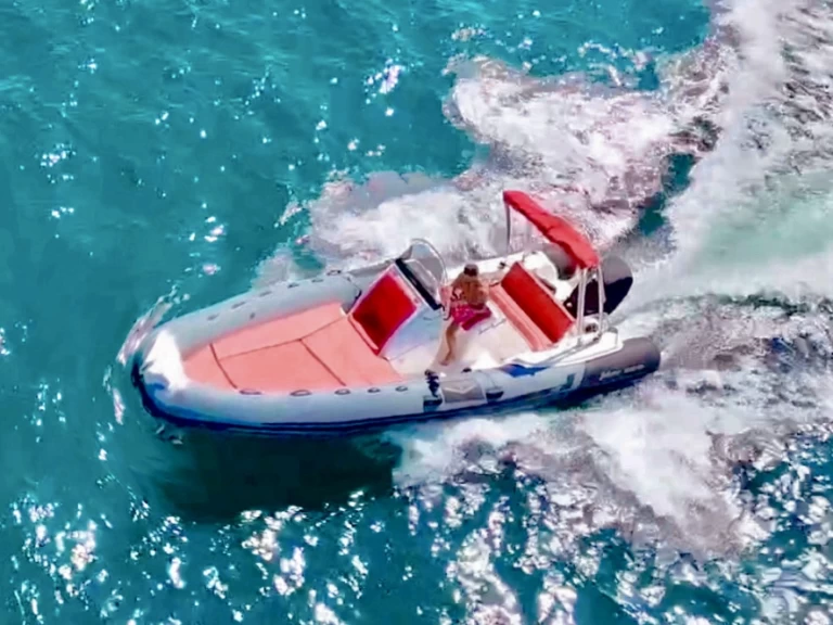 Alquiler de Marsea Marsea CM 120 en Saint-Tropez