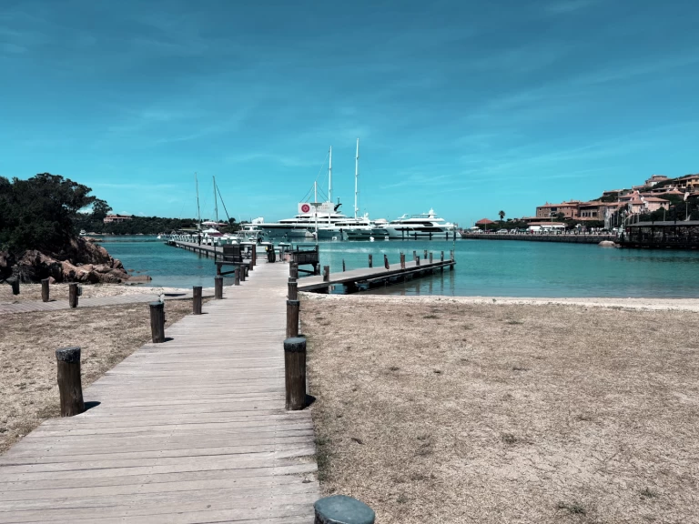 Alquiler de barcos Porto-Vecchio barato de Antares 10.20