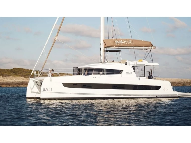 Alquiler de embarcaciones Bali Bali 4.2 enHyères en Samboat