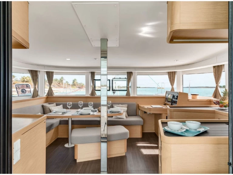 Alquiler La Spezia - Lagoon Lagoon 42 en SamBoat