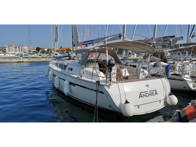 Alquiler de barcos Pirovac barato de Cruiser 46