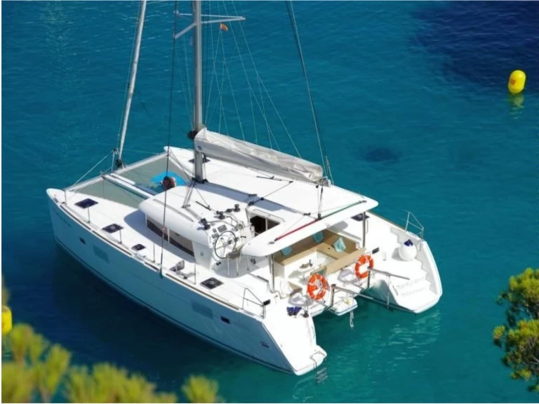 Alquiler Punta Ala - Lagoon Lagoon 400 S2 en SamBoat