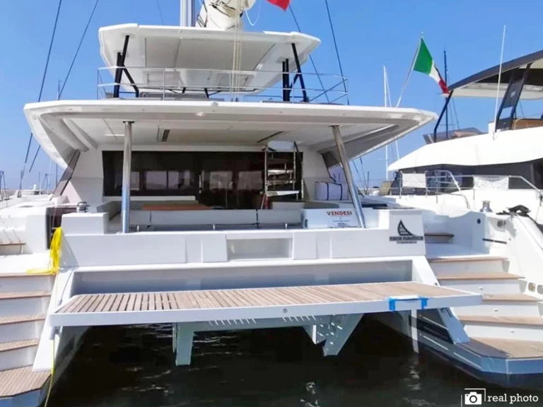 Catamarán para alquilar Castellammare di Stabia al mejor precio