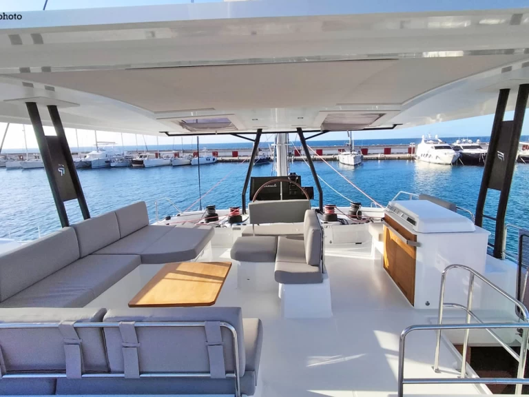 Fountaine Pajot Samana 59 de alquiler a Castellammare di Stabia