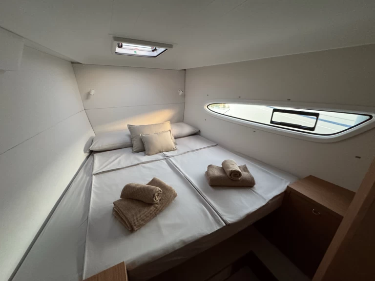 Excess Excess 14 de alquiler a Rodi Garganico