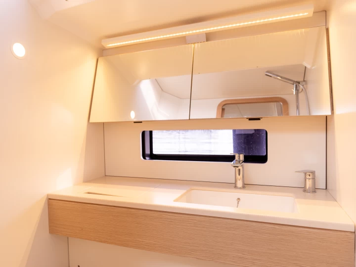 Alquiler de Dufour Dufour 41 en Marina (Ciudad)