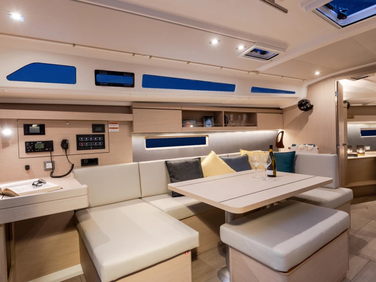 Alquiler Velero Bénéteau con o sin  título de navegación