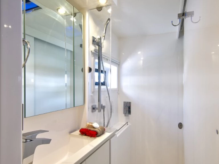 Alquiler de Leopard Leopard 40 en Marina (Ciudad)