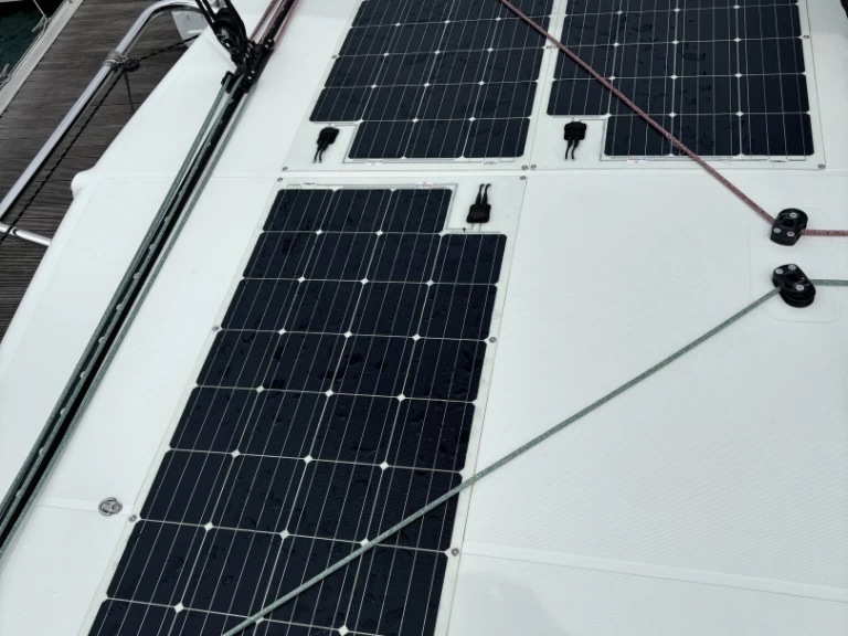 Alquiler Catamarán en Eden Island - Lagoon Lagoon 42