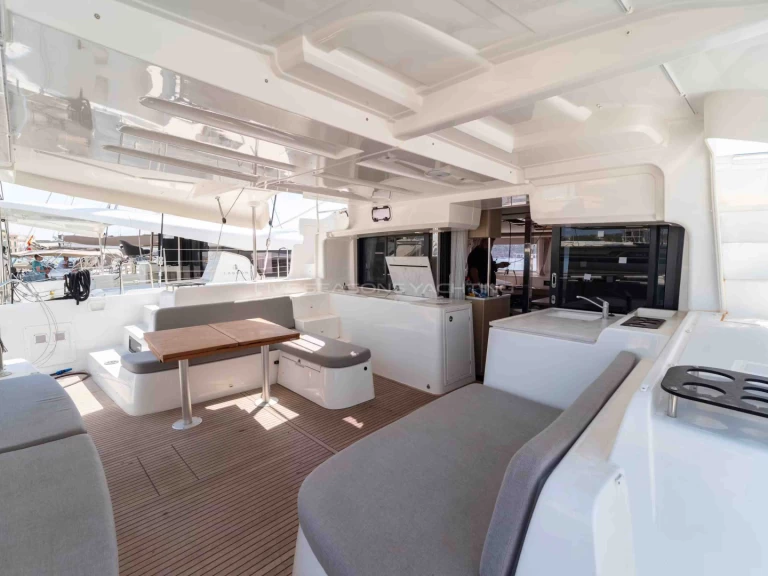 Alquiler de embarcaciones Lagoon Lagoon 46 enLe Marin en Samboat