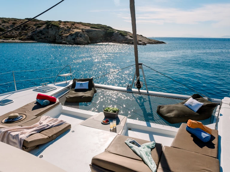 Alquiler Catamarán Fountaine Pajot con o sin  título de navegación
