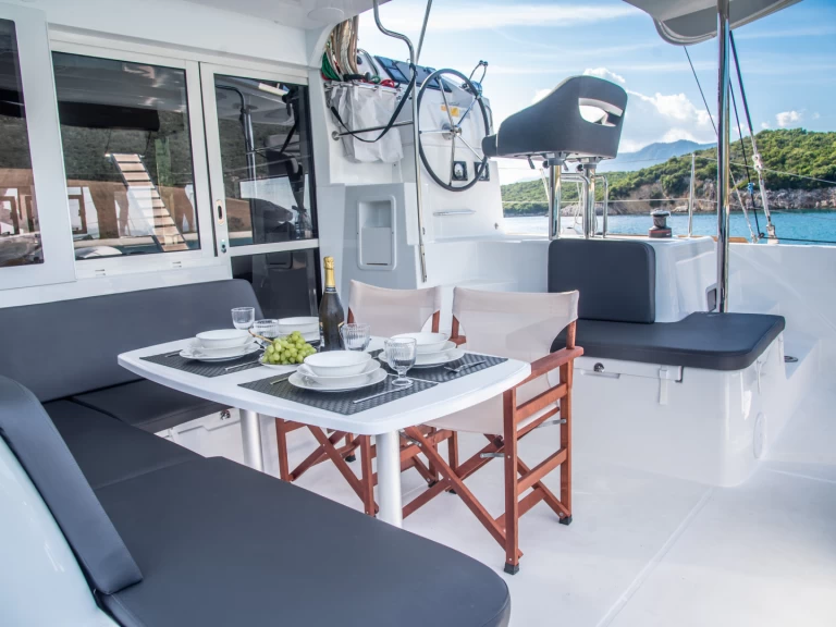 Alquiler de Lagoon Lagoon 40 en Préveza