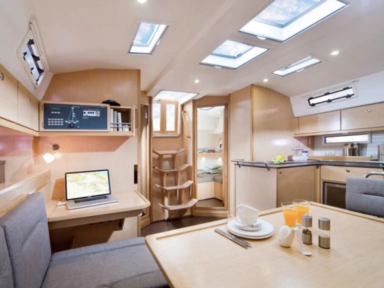 Velero para alquilar San Benedetto del Tronto al mejor precio